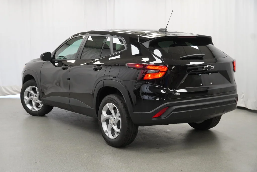 New 2026 Mosaic Black Metallic Chevrolet LS image 18