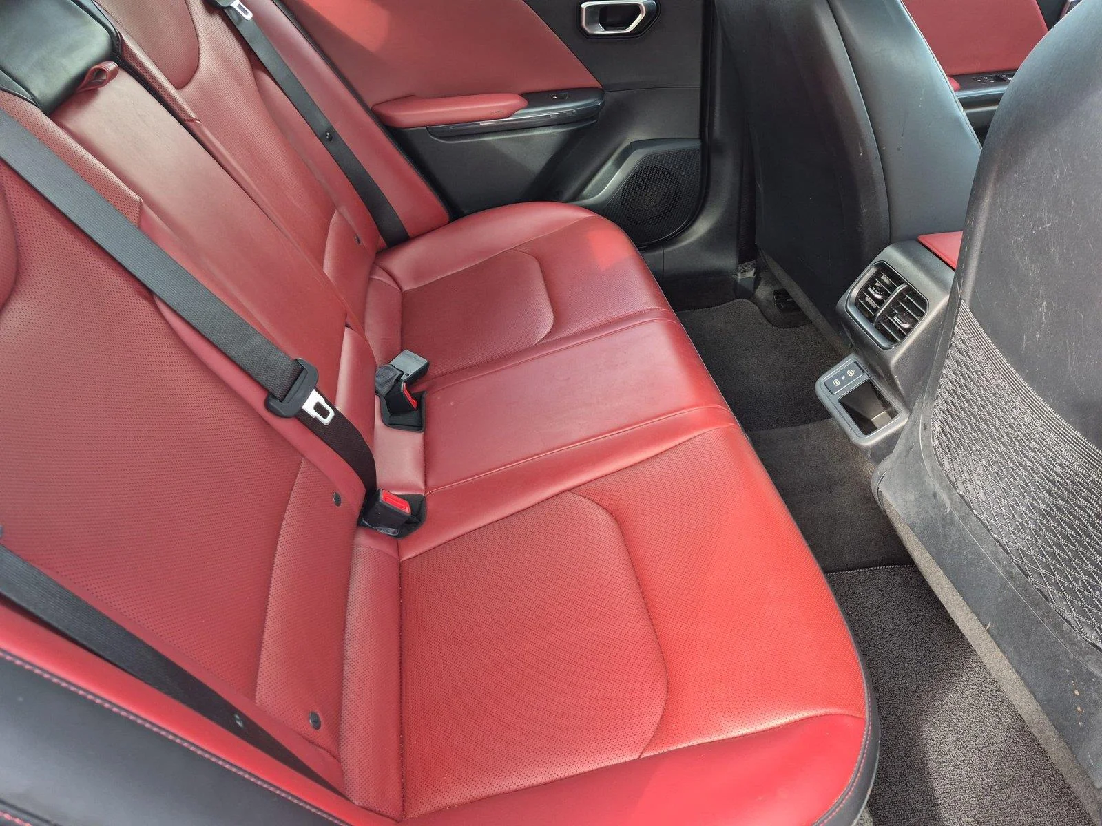 Used 2025 Snow White Pearl Kia GT-Line Turbo image 35