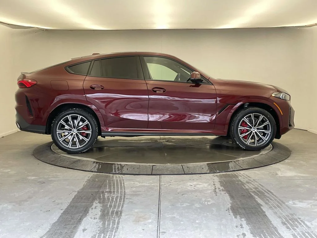 New 2026 Red BMW xDrive40i image 6