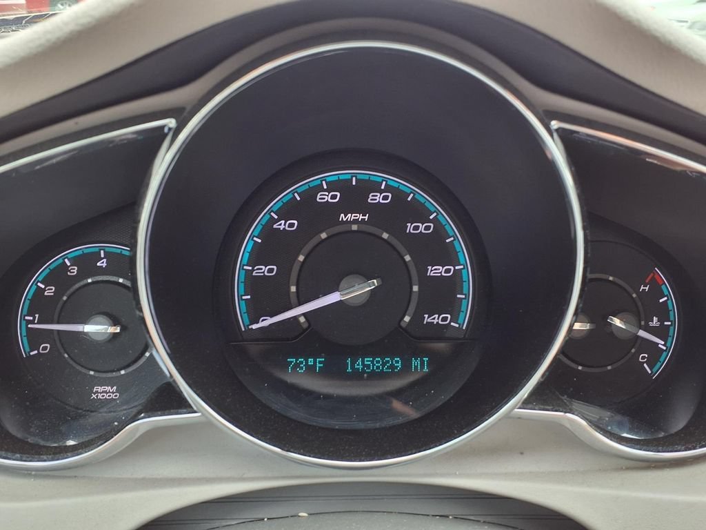 Used 2009 Summit White Chevrolet LT w/1LT image 13