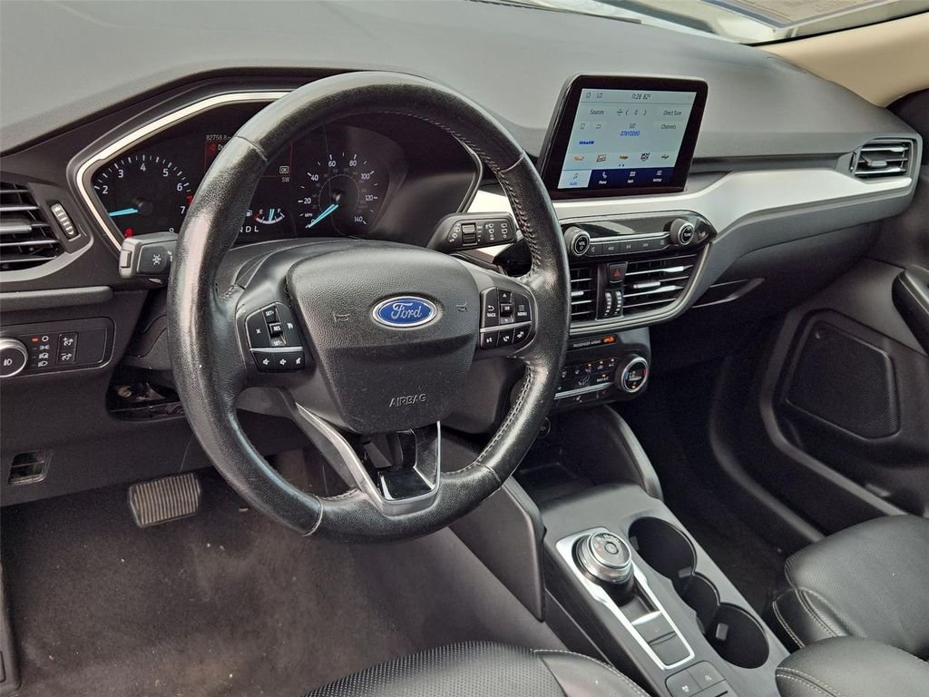Used 2020 Silver Ford SEL image 2
