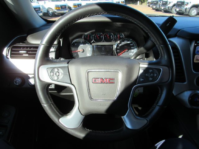 Used 2018 Gray GMC SLE image 16