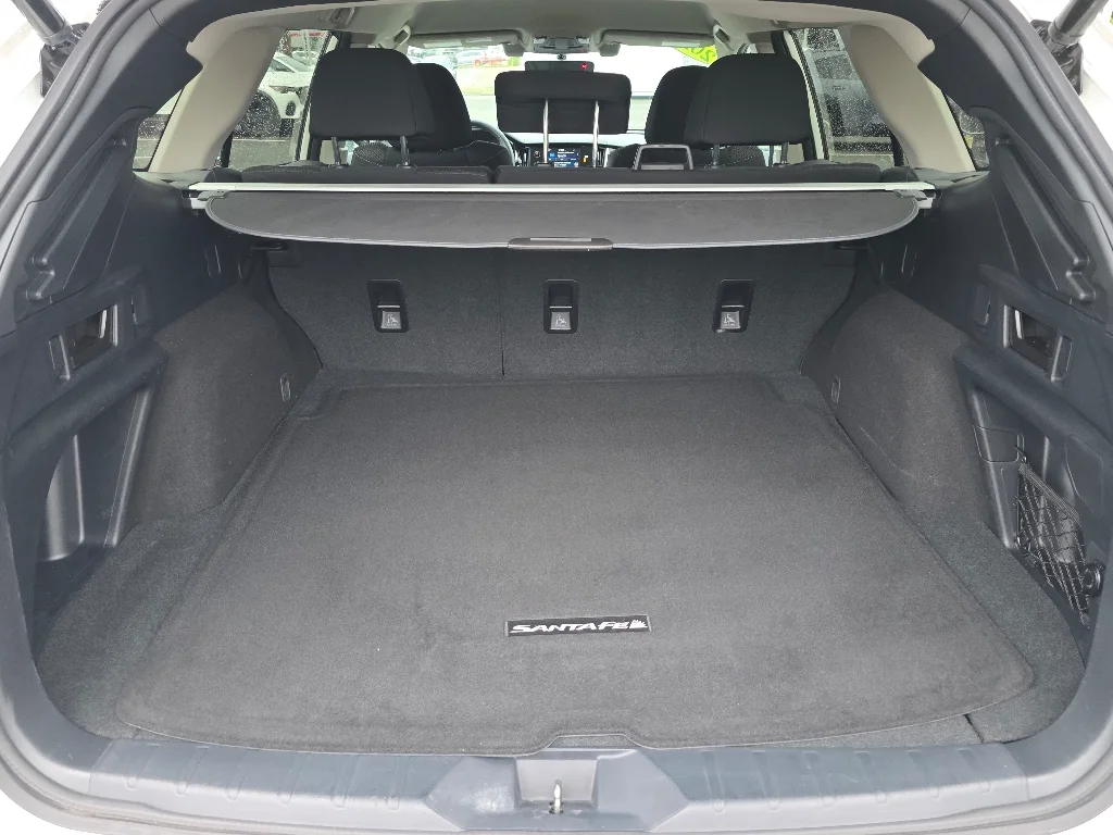 Used 2021 White Subaru Premium image 4