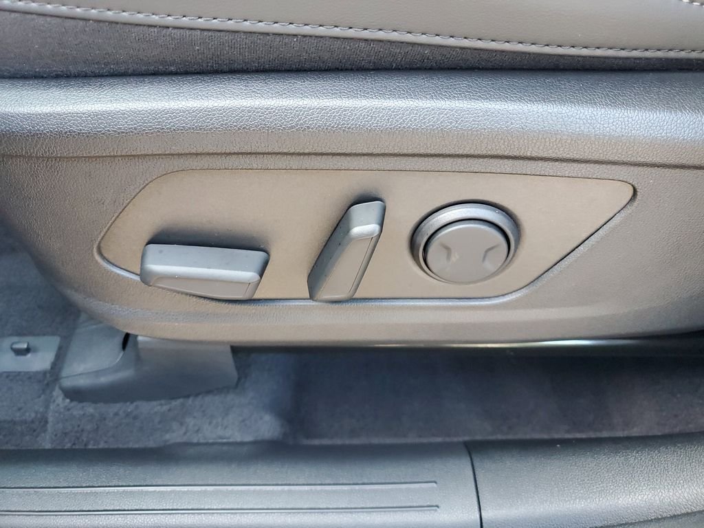 2026 Kia Sorento EX - Photo 24