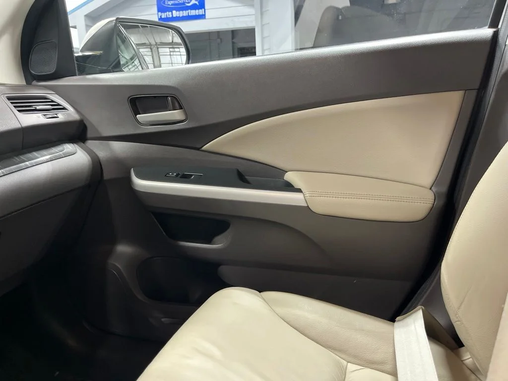 Used 2014 White Diamond Pearl Honda EX-L image 15