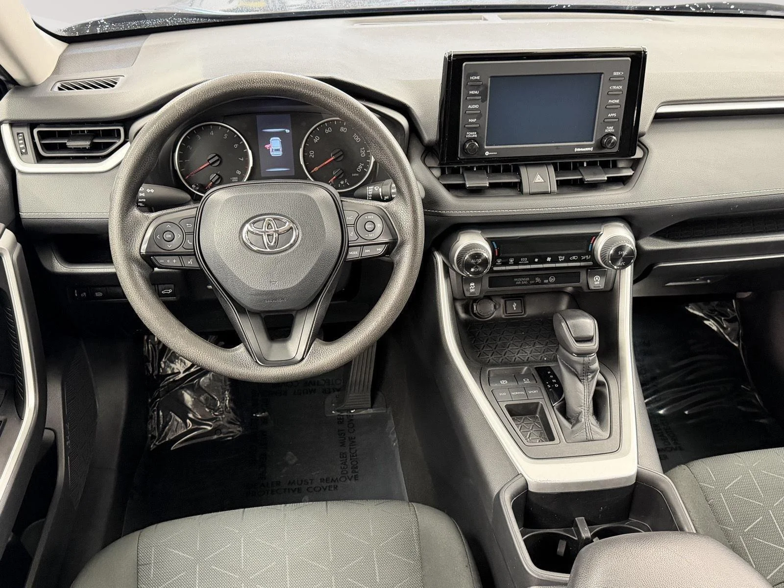 Used 2022 Magnetic Gray Metallic Toyota XLE image 5