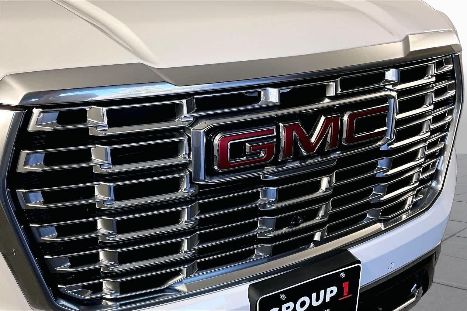 Used 2026 Summit White GMC Denali image 28