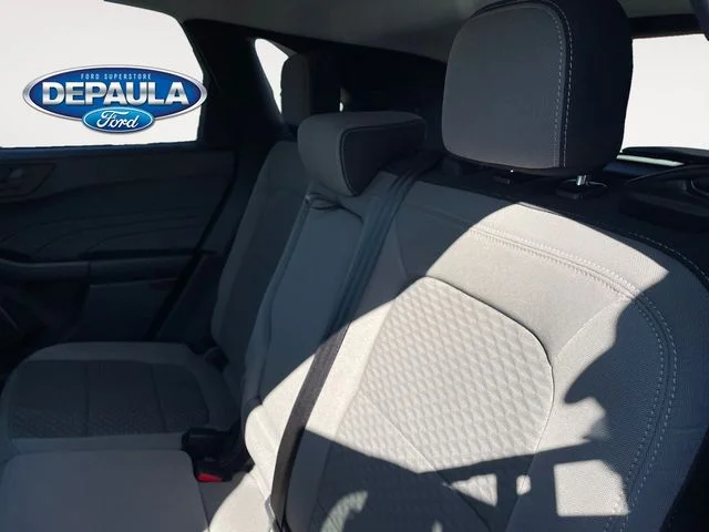 Certified Used 2022 Gray Ford SE image 17
