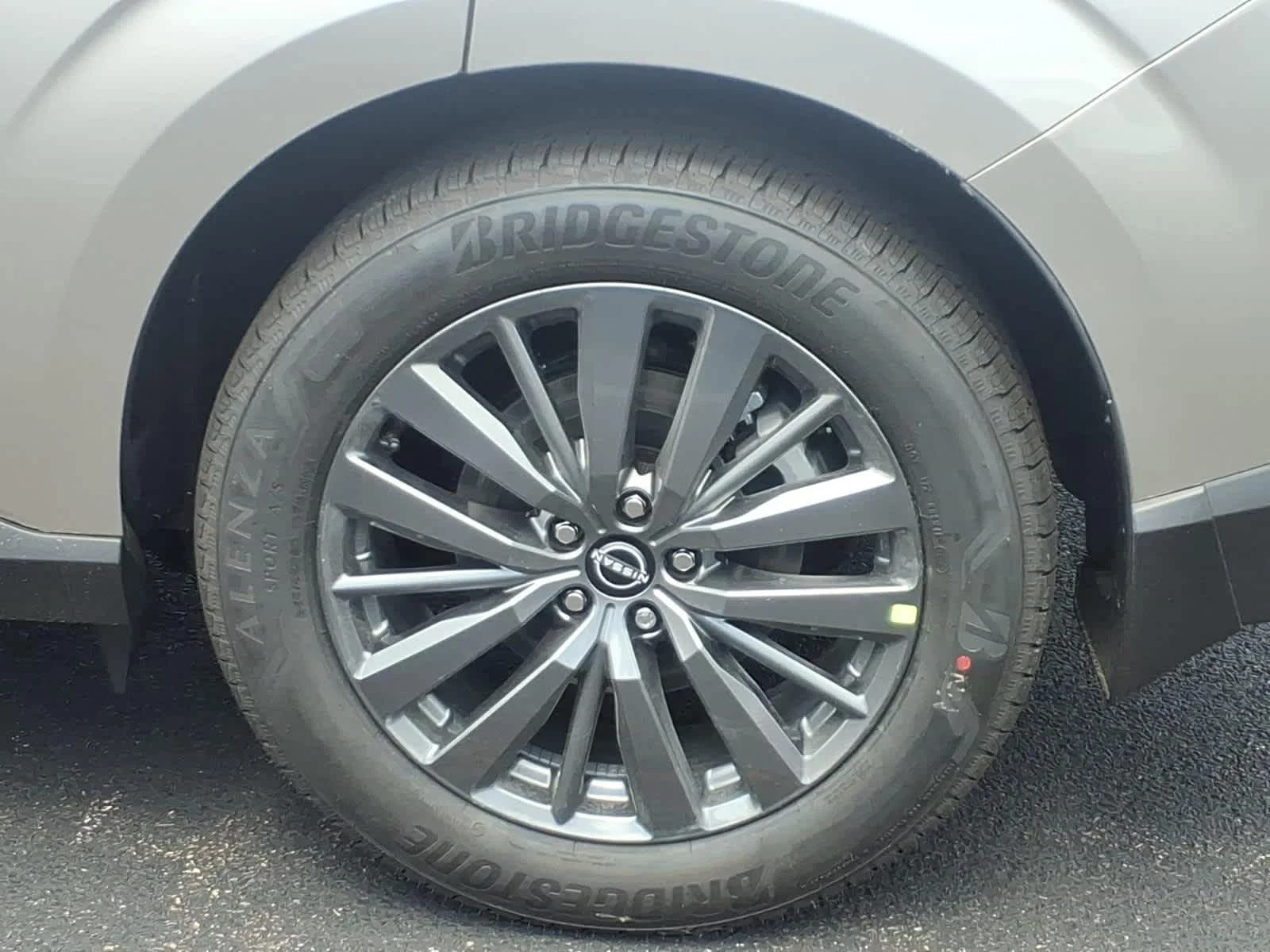 New 2026 Champagne Silver Metallic Nissan SL image 5