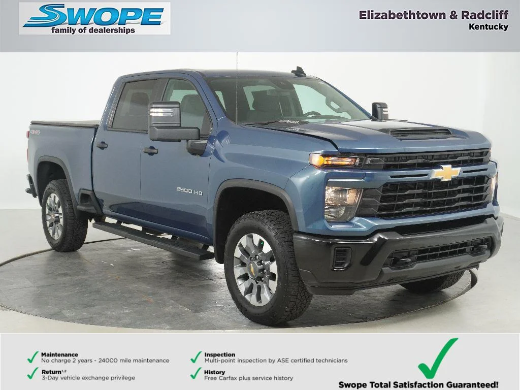 2025 Chevrolet Silverado HD Custom 4WD Crew Cab Standard Box's photo
