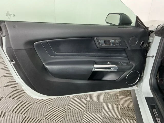 Used 2021  Ford Mach 1 image 11