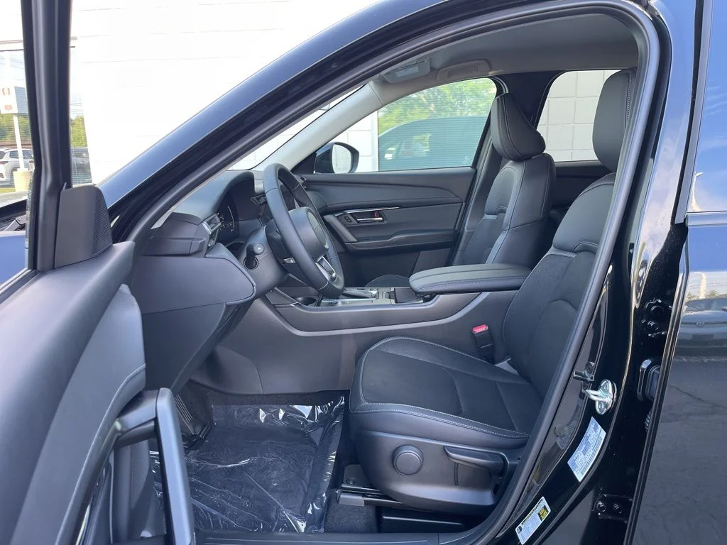 New 2026 Jet Black Mica Mazda 2.5 S Select AWD image 15