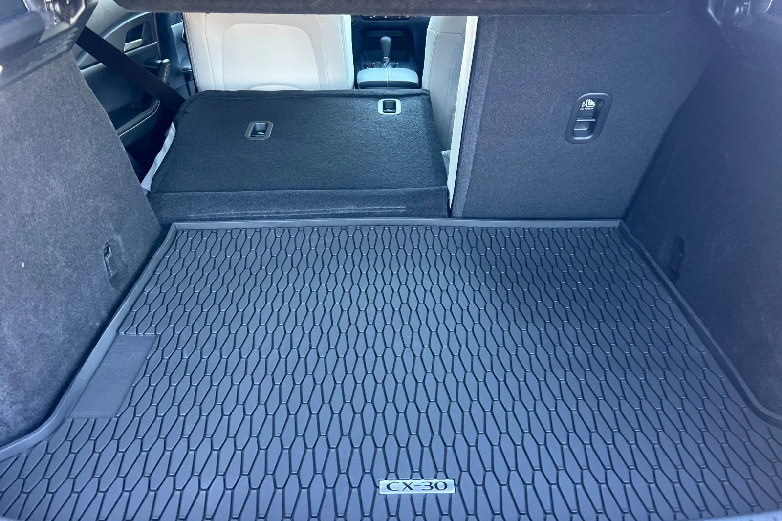 2026 Mazda CX-30 Aire Edition - Photo 12
