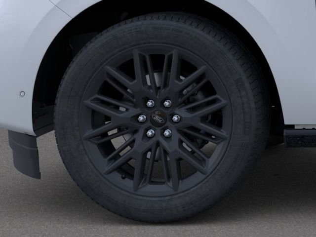 New 2026 Silver Ford Platinum image 19