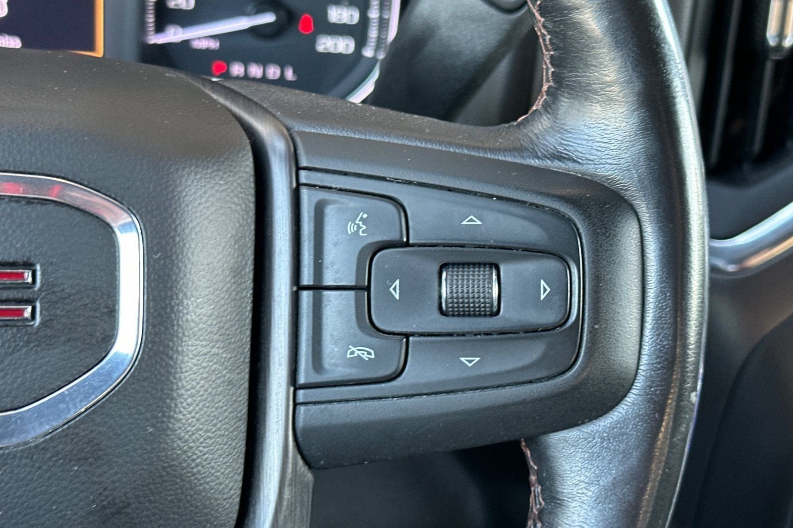 Used 2021 Red GMC AT4 image 26
