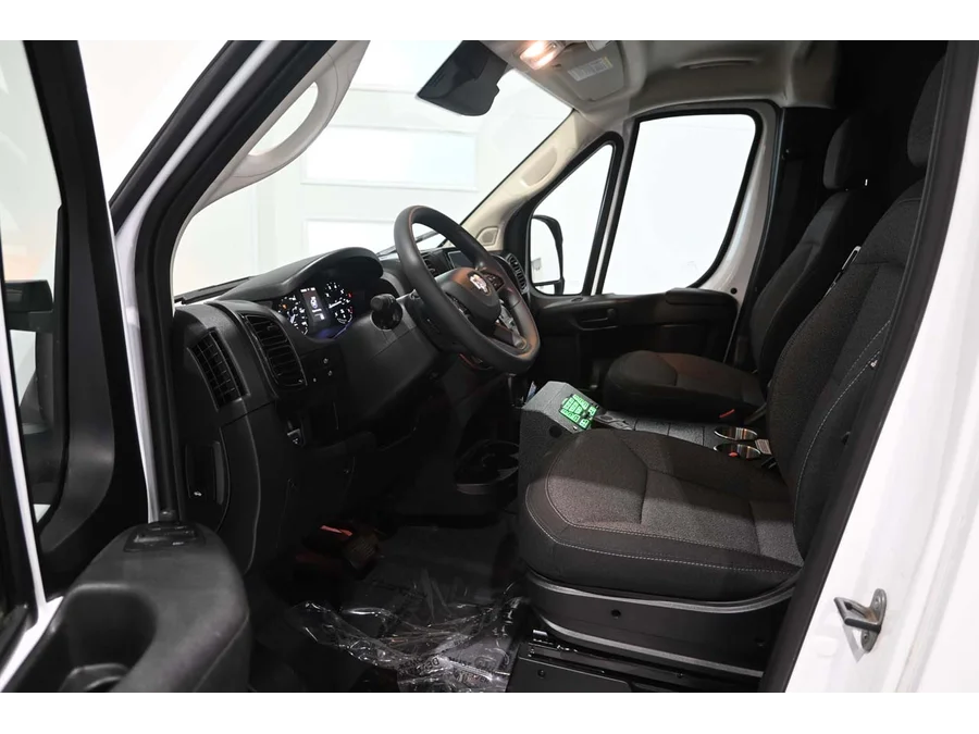 New 2025 WHITE Ram Tradesman image 13