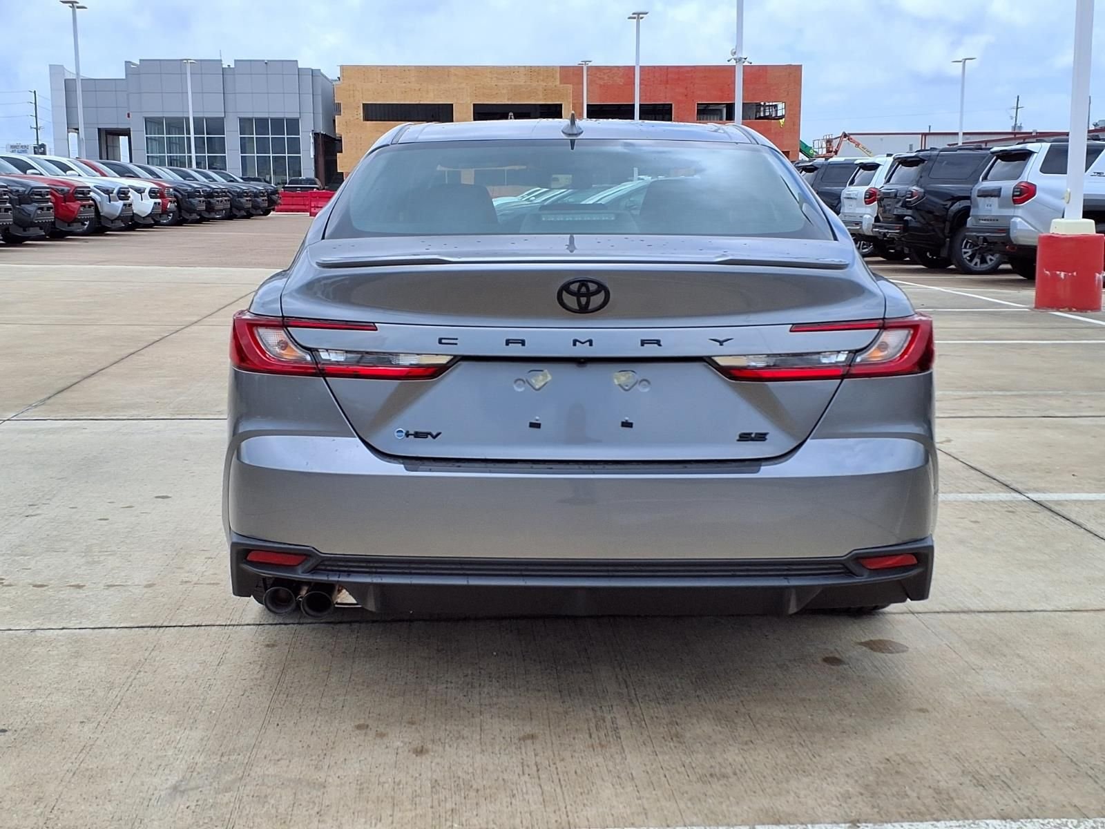 View vehicle photo 7