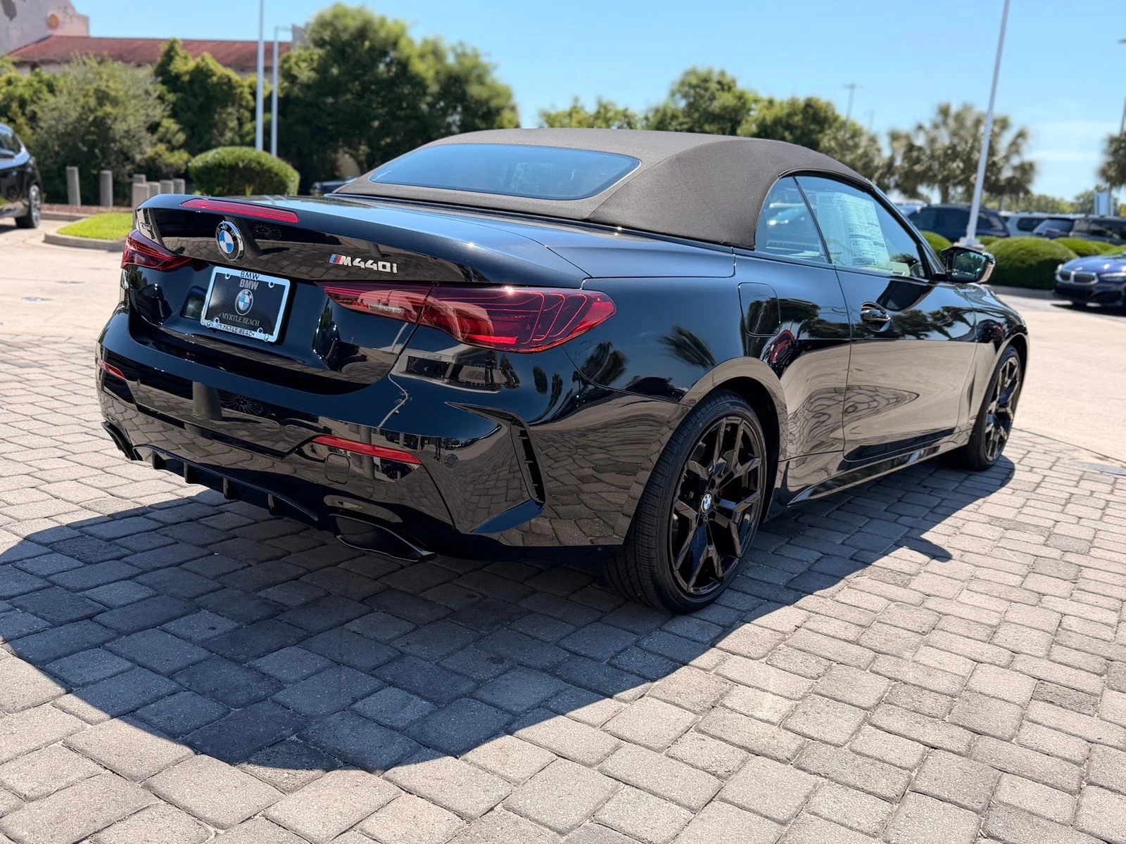 New 2027 Black Sapphire Metallic BMW M440i xDrive image 7