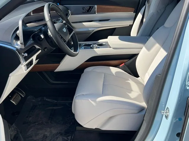 2026 Cadillac VISTIQ Sport - Photo 13