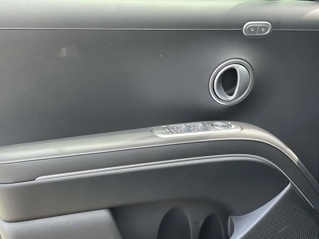 New 2026 Gray Hyundai Limited image 15