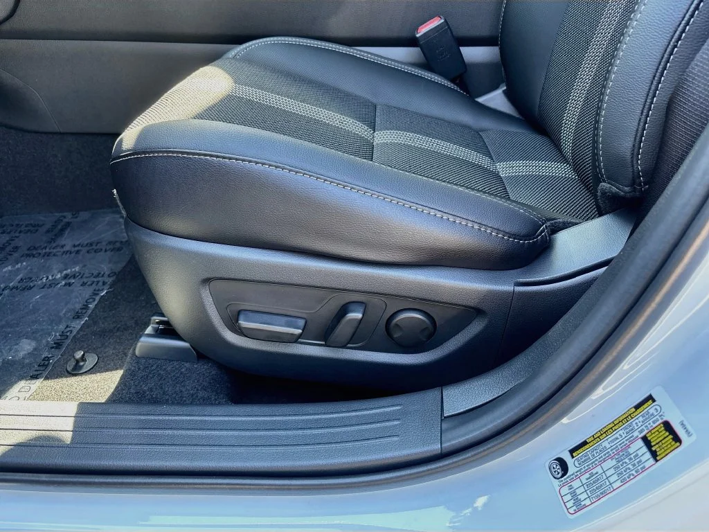 New 2026 Wind Chill Pearl Mazda Preferred AWD image 19