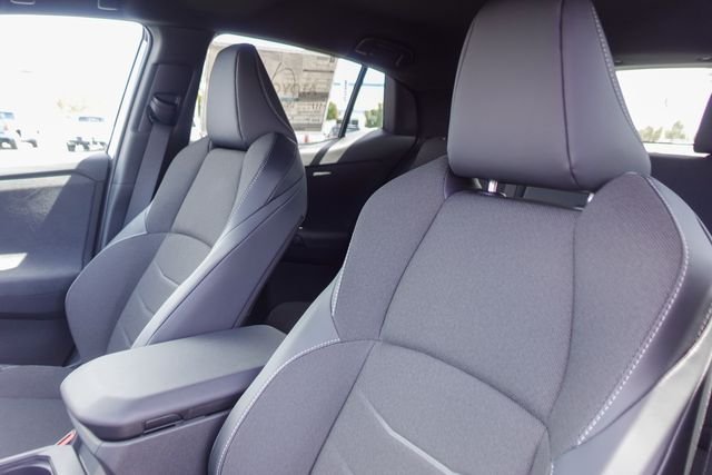 New 2026 Wind Chill Pearl <sup>1</sup> Toyota  SE image 24