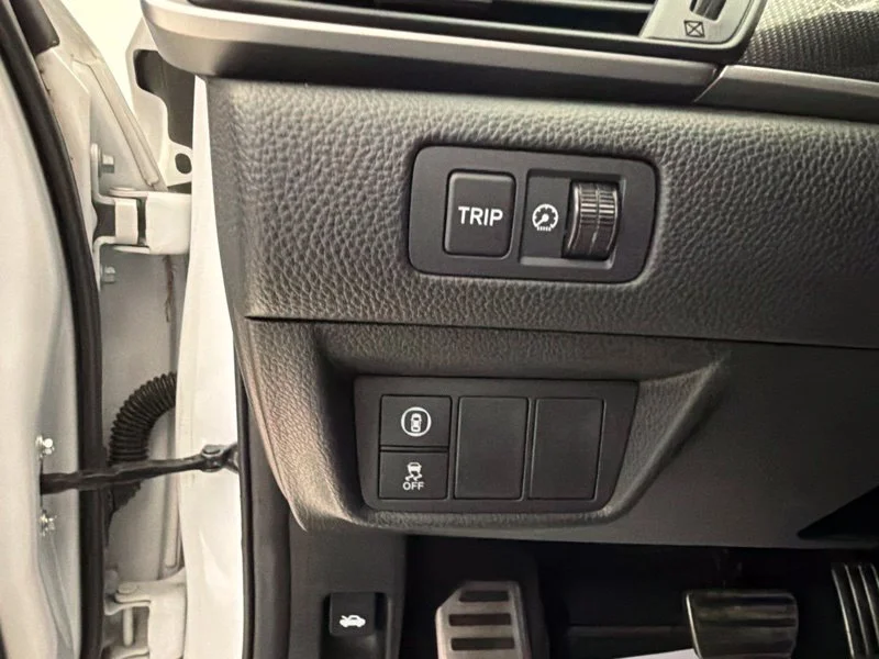 Used 2022  Honda Sport image 21