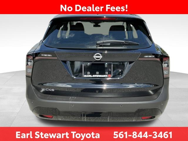 Used 2025 Black Nissan S image 6