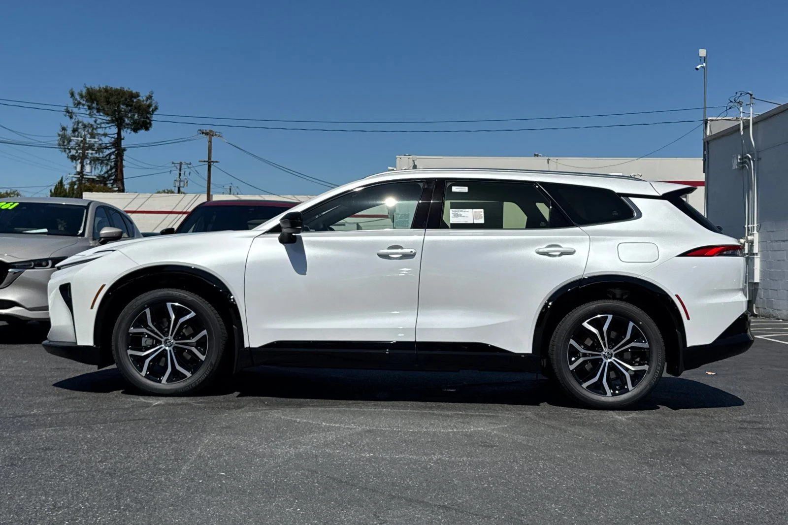 New 2026  Toyota XLE image 6