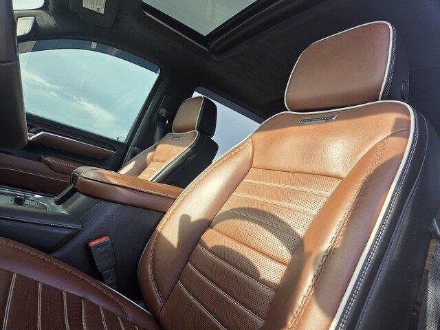 Used 2025 Sterling Metallic GMC Denali Ultimate image 13