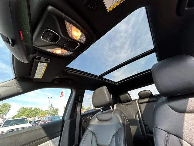 Used 2024 Blue Jeep Latitude Lux image 40