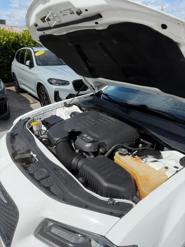 Used 2019  Chrysler Touring image 37
