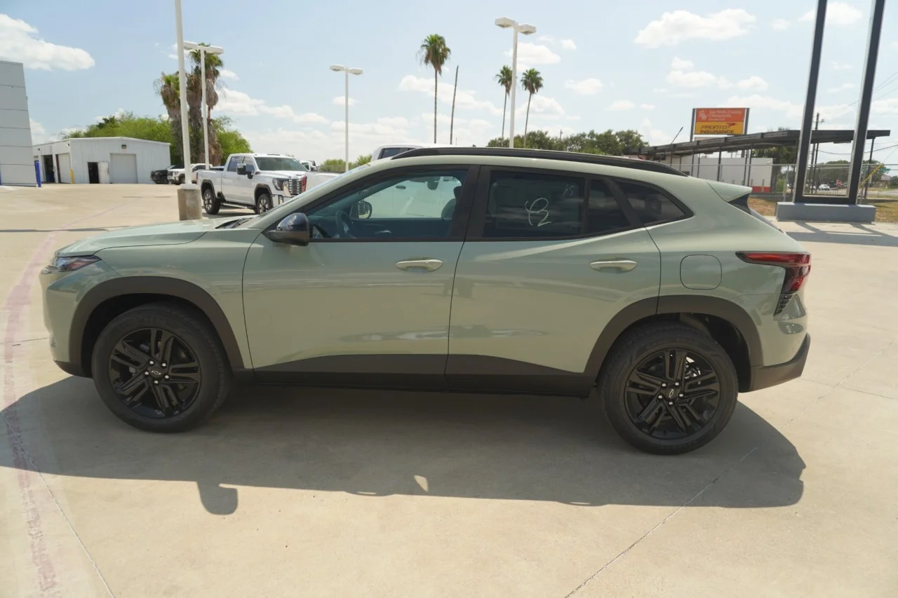 2026 Chevrolet Trax Activ - Photo 12