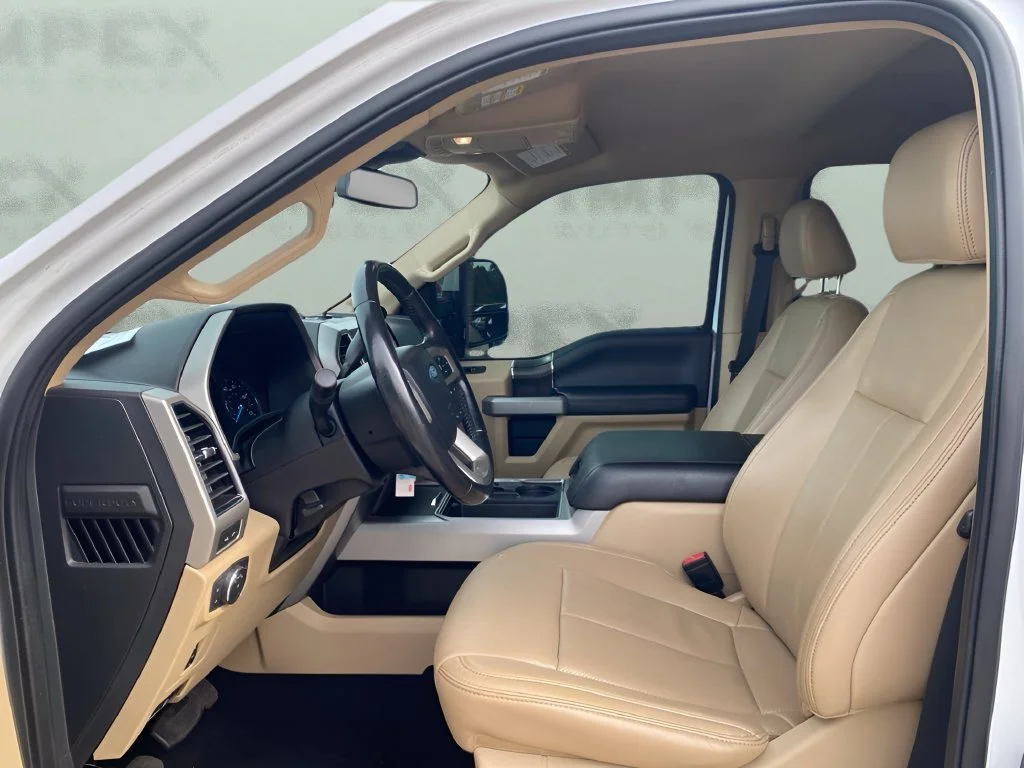 Used 2021 White Ford XL image 7