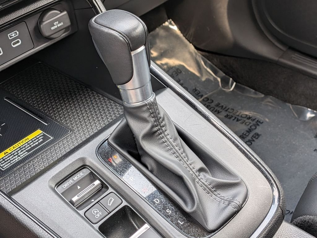 Used 2025 Silver Honda EX-L image 27