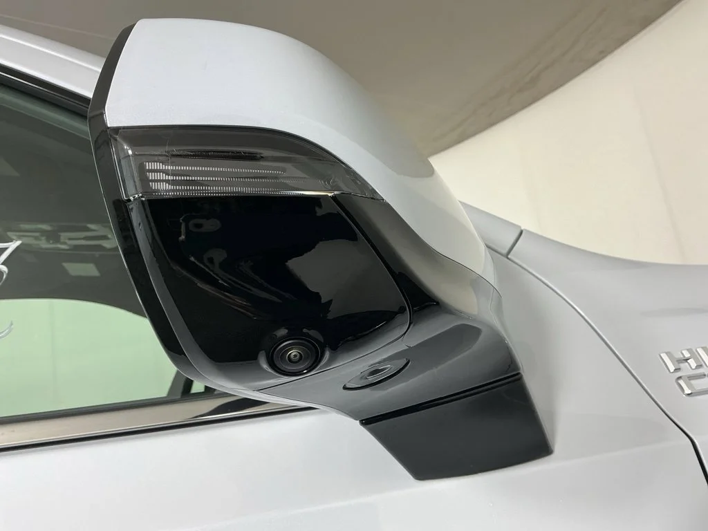 New 2027 White Chevrolet High Country image 20