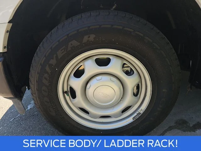 Used 2022 White Ford XL image 16