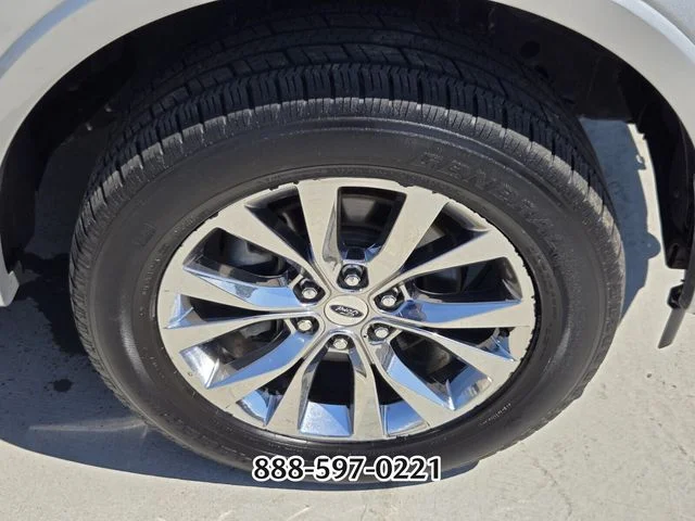 Used 2017 Ingot Silver FORD LARIAT image 19