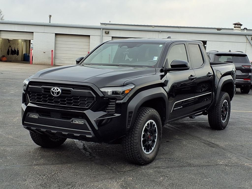 Used 2024 Toyota Tacoma TRD Sport with VIN 3TMLB5JN3RM012281 for sale in Kansas City