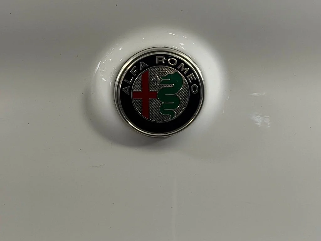 Certified Used 2023 White Alfa Romeo Veloce image 34