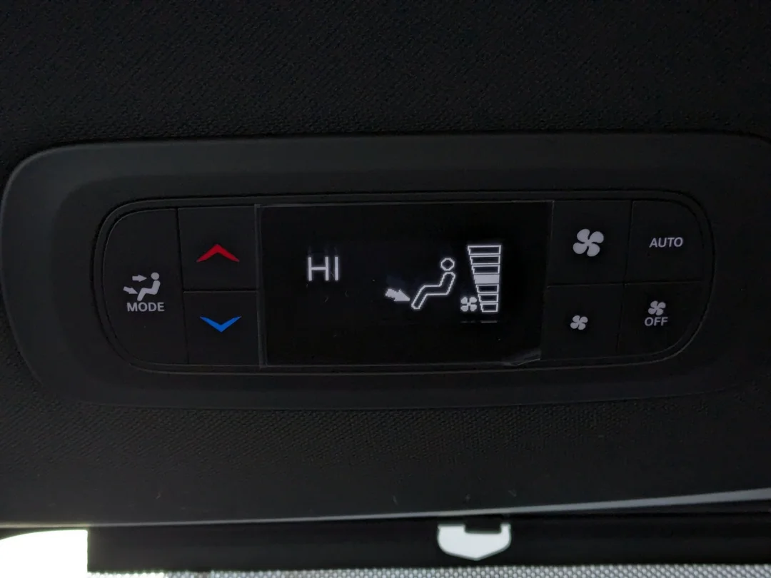 New 2026 Silver Chrysler SXT - - FWD - Power Liftgate - Power Sliding Doors - Leather & More! image 27