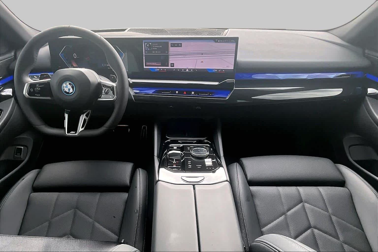Used 2026 Dark Graphite Metallic BMW 550e xDrive image 14
