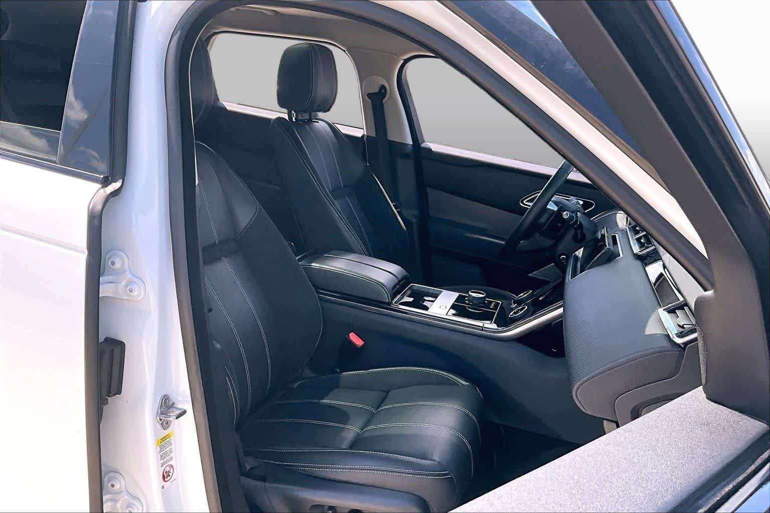 Used 2020 Fuji White Land Rover S image 8