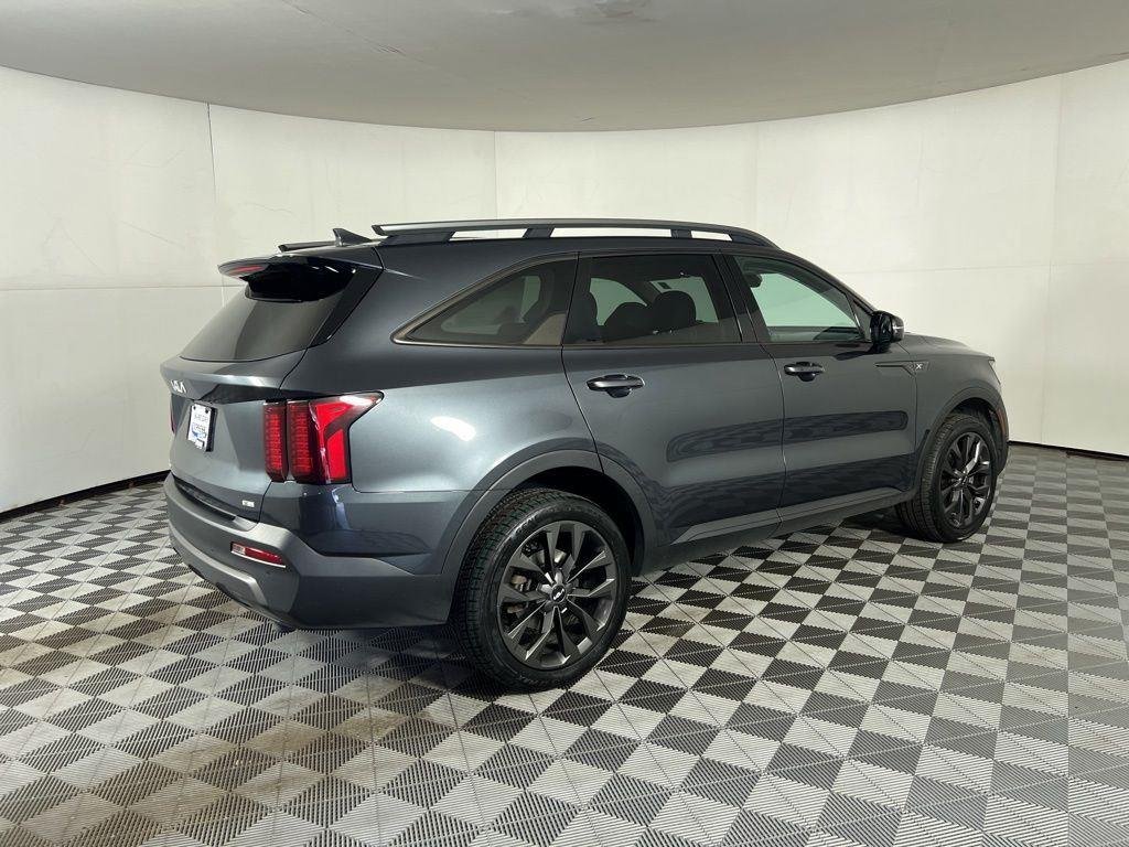 Used 2023 Grey Kia X-Line EX image 14