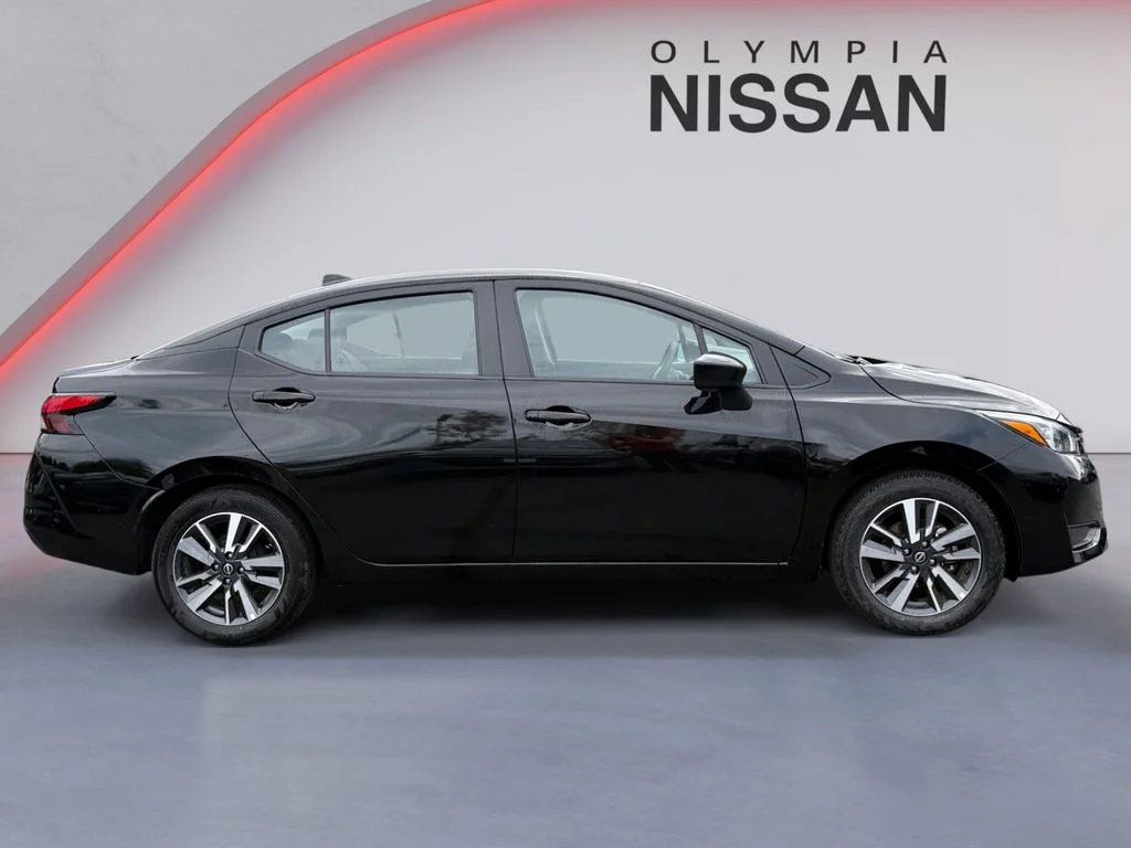 Used 2025 Black Nissan 1.6 SV image 7