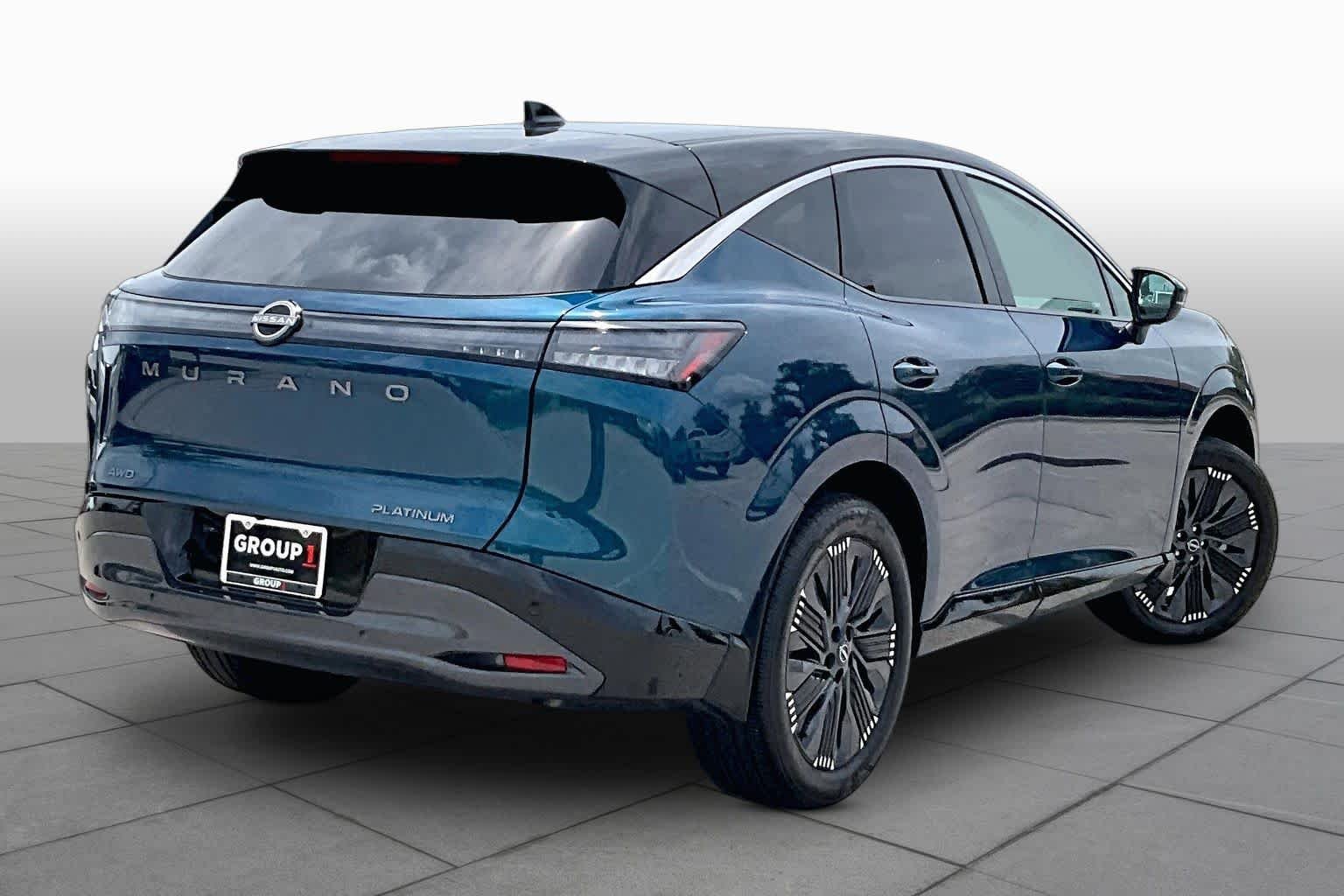 Used 2026 Aurora Blue Pearl Metallic/Super Black Nissan Platinum image 13