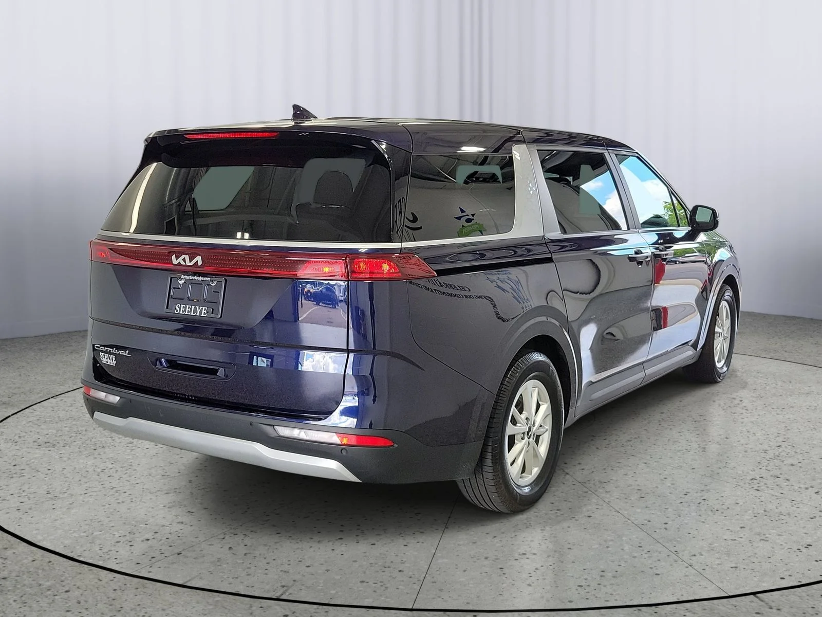 Certified Used 2022 Blue Kia LXS image 4