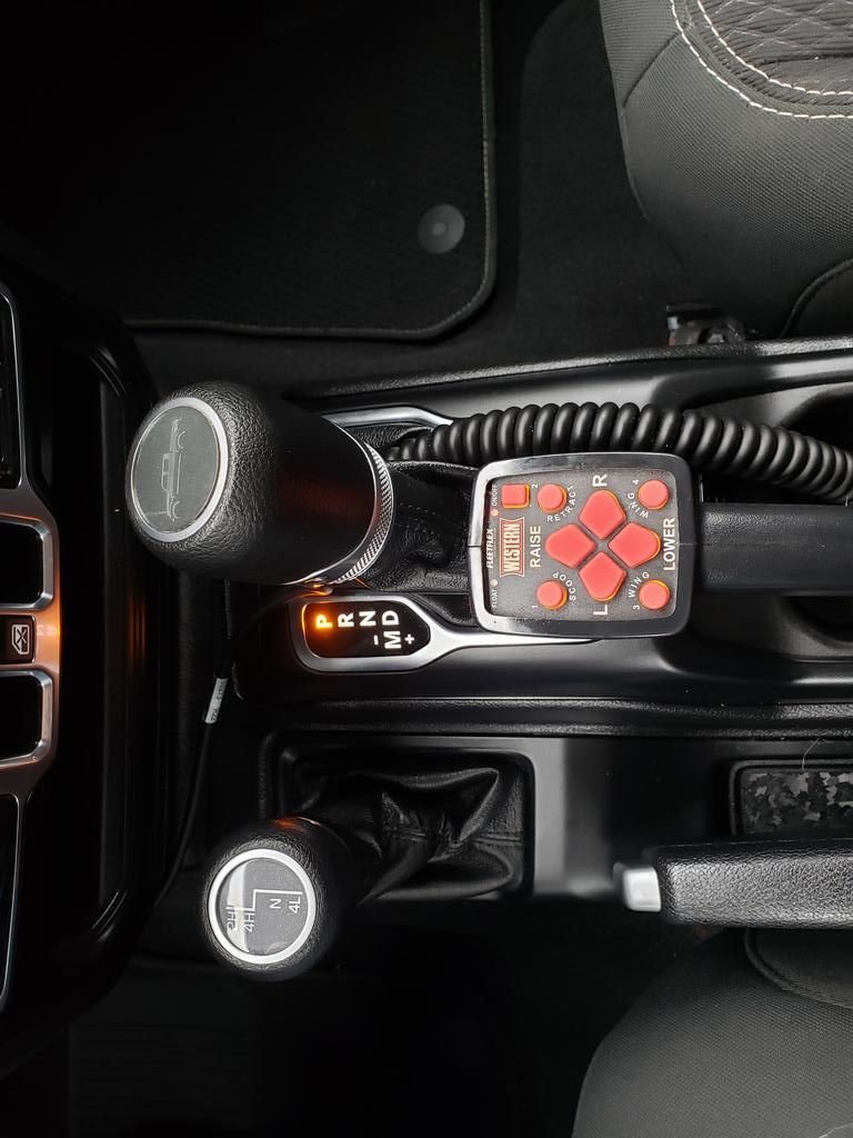 Used 2021 Black Clearcoat Jeep 80th Edition 4x4 Navigation Tech Pkg image 17