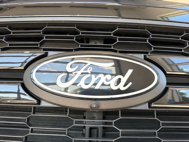 Used 2024 Blue Ford Lariat image 3