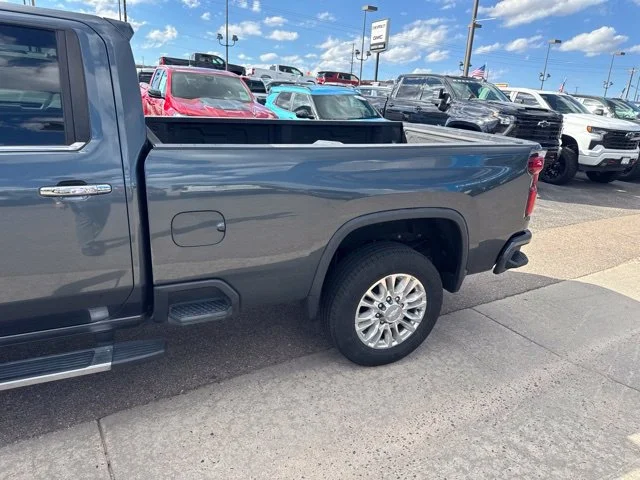 Certified Used 2020 SHADOW GRAY METALLIC Chevrolet High Country image 18